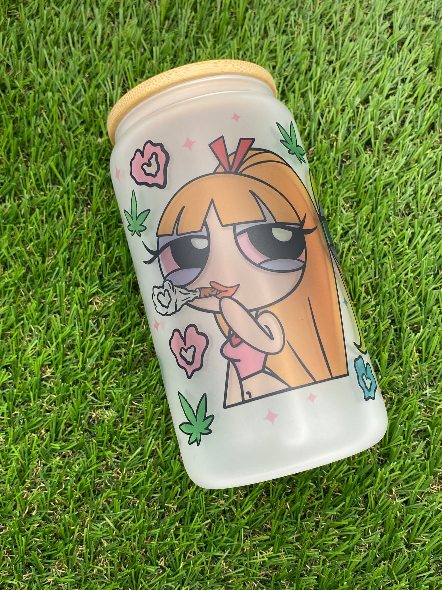 Puff Girls Glass Can